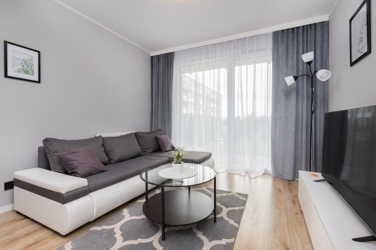 Nasypowa With Parking By Renters Apartament