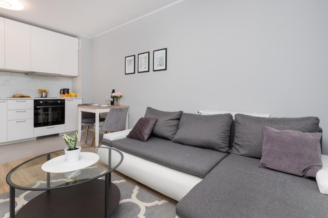 Nasypowa With Parking By Renters Apartament