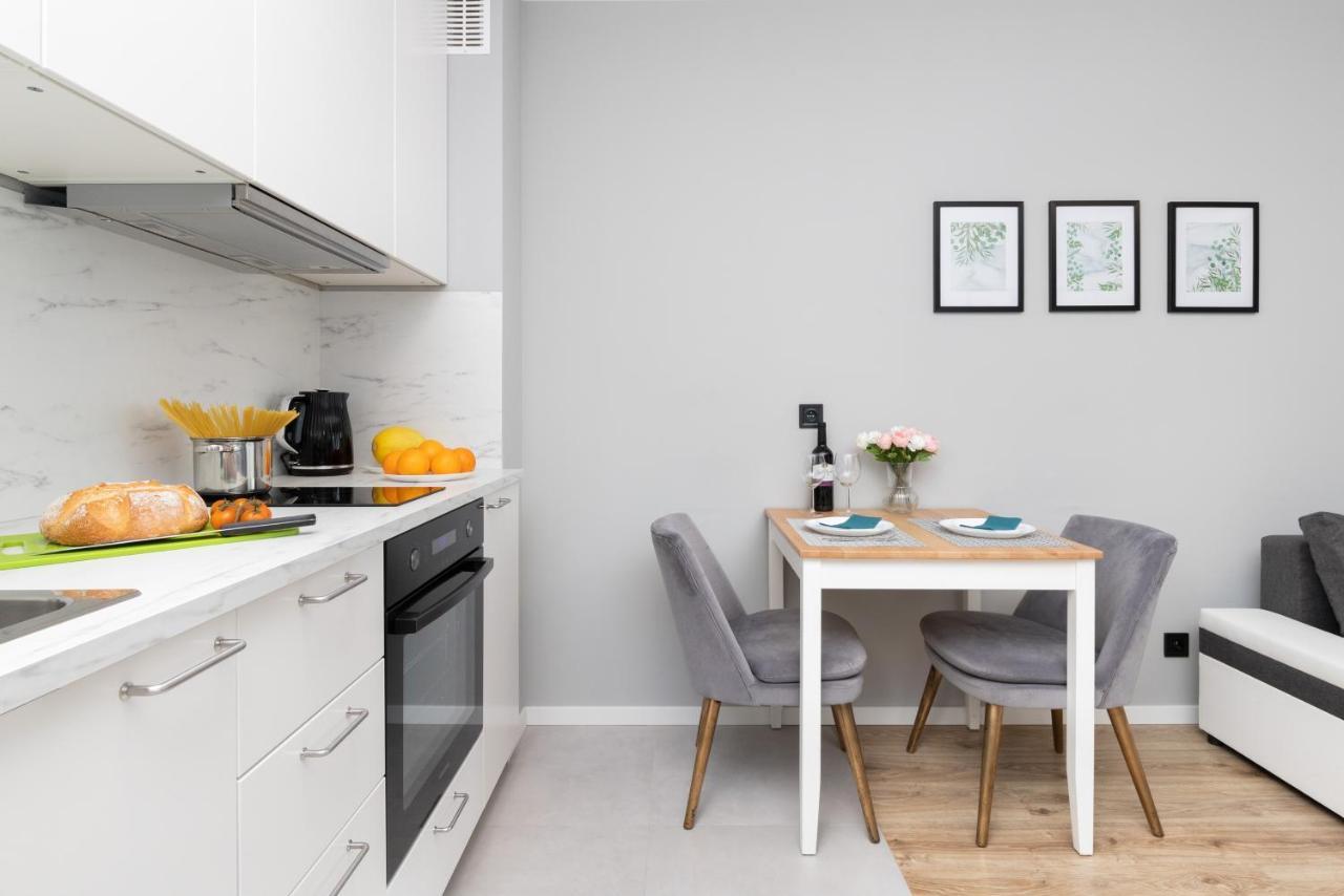 Nasypowa With Parking By Renters Apartament *