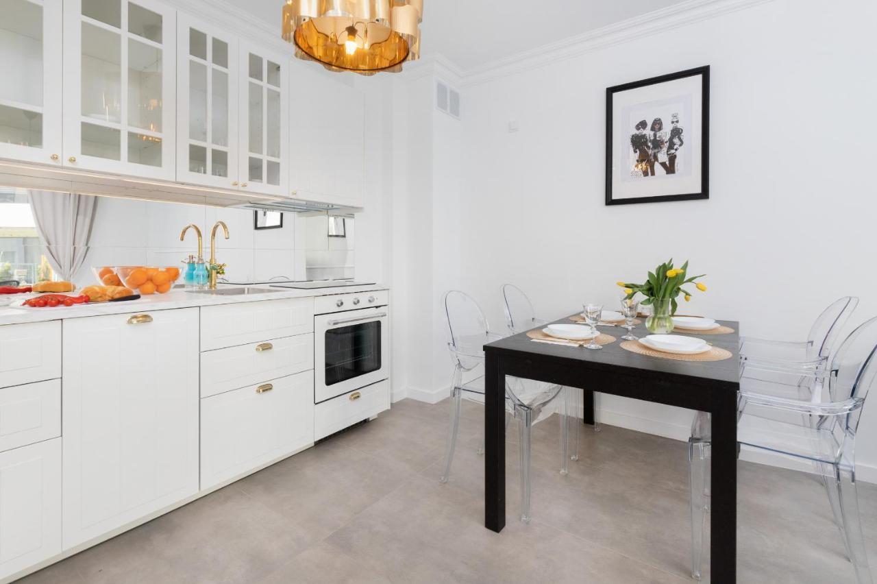 Nasypowa With Parking By Renters Apartament