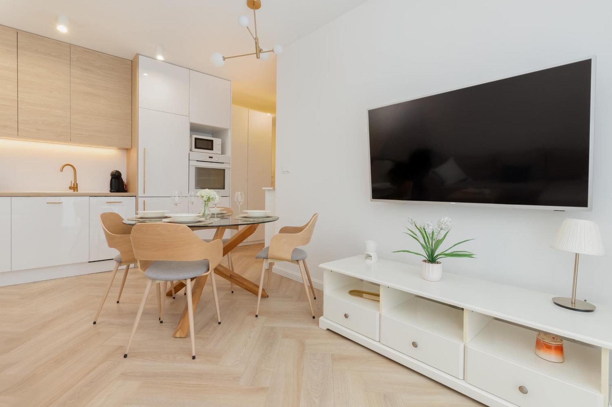 Nasypowa With Parking By Renters Apartment